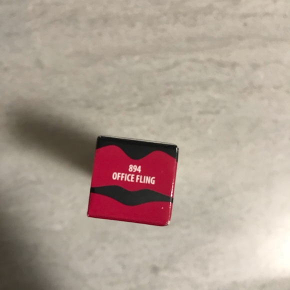 MAC COSMETICS Office Fling Shot of Colour Lip Oil - Picture 11 of 11